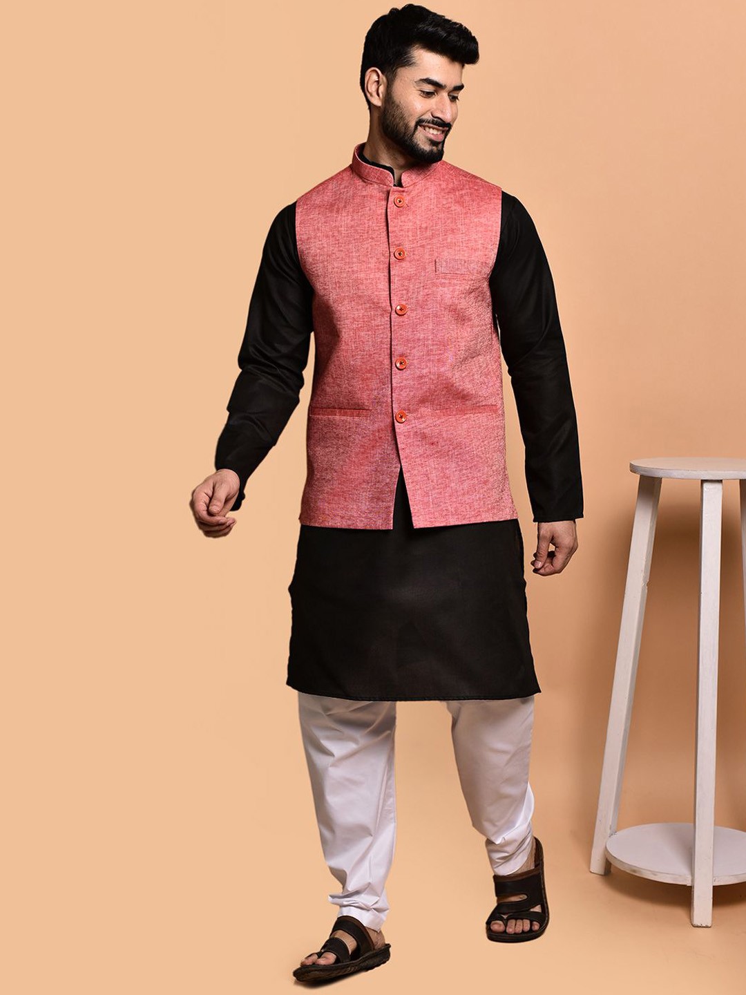 

PRINTINDIA Mandarin Collar Pure Cotton Straight Kurta With Trousers & Nehru jacket, Black