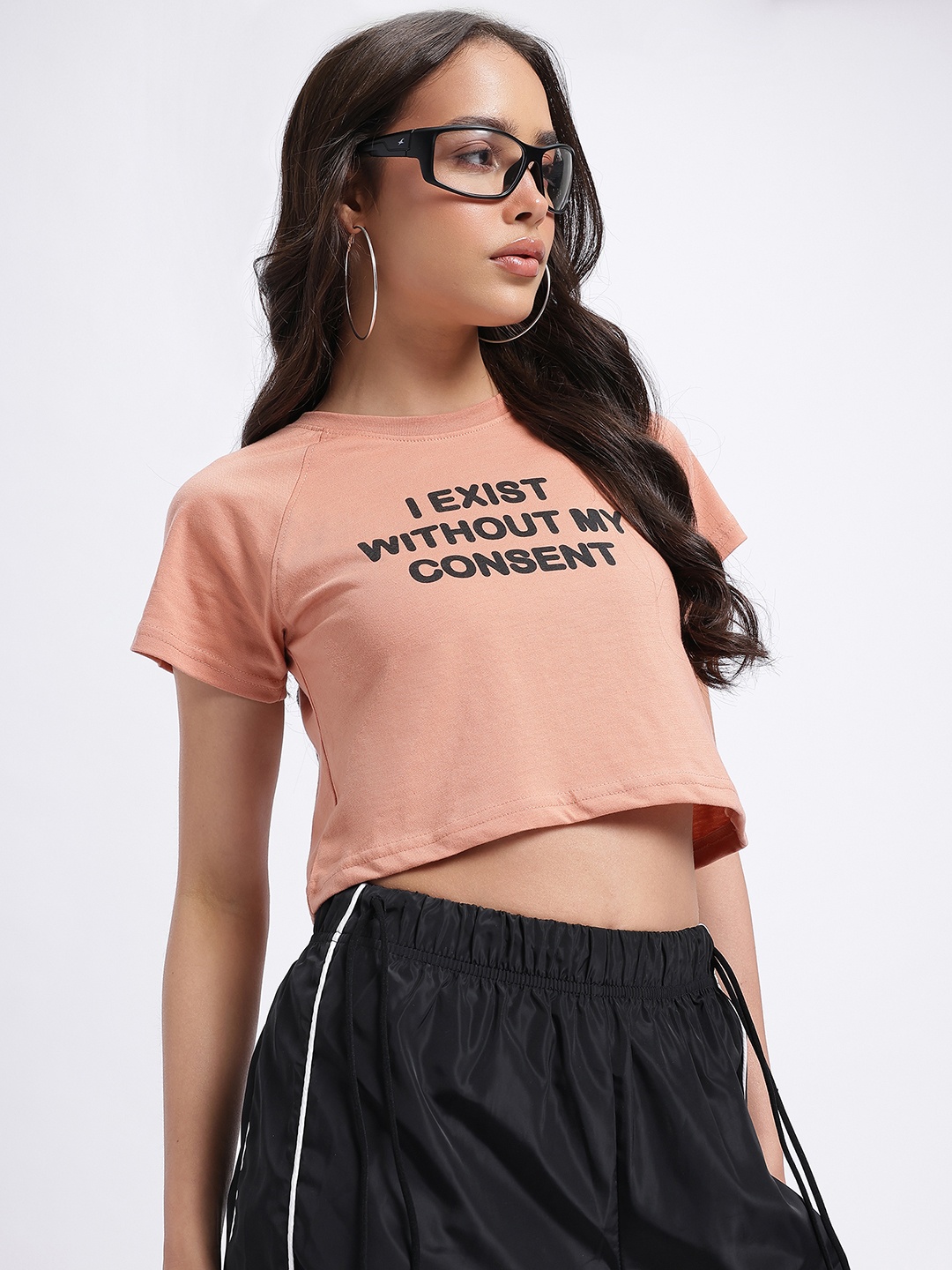 

glitchez Mood Ring Threads Typo Print Cropped T-shirt, Peach