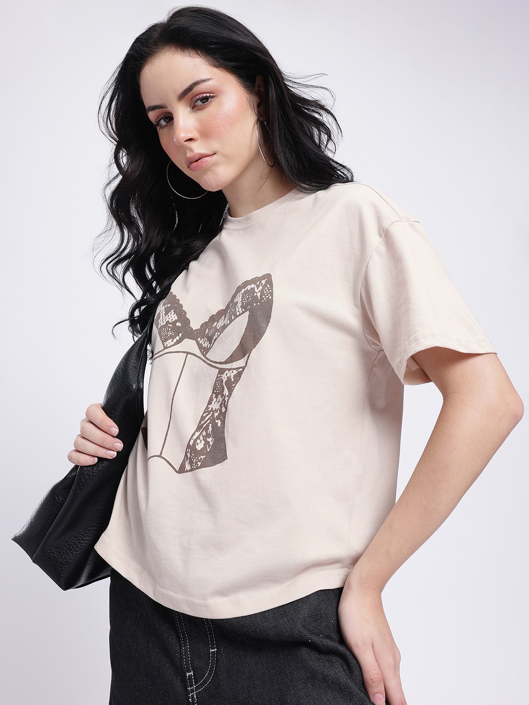 

glitchez Glowy Graphics Print Drop-Shoulder Sleeves Relaxed Fit T-shirt, Beige