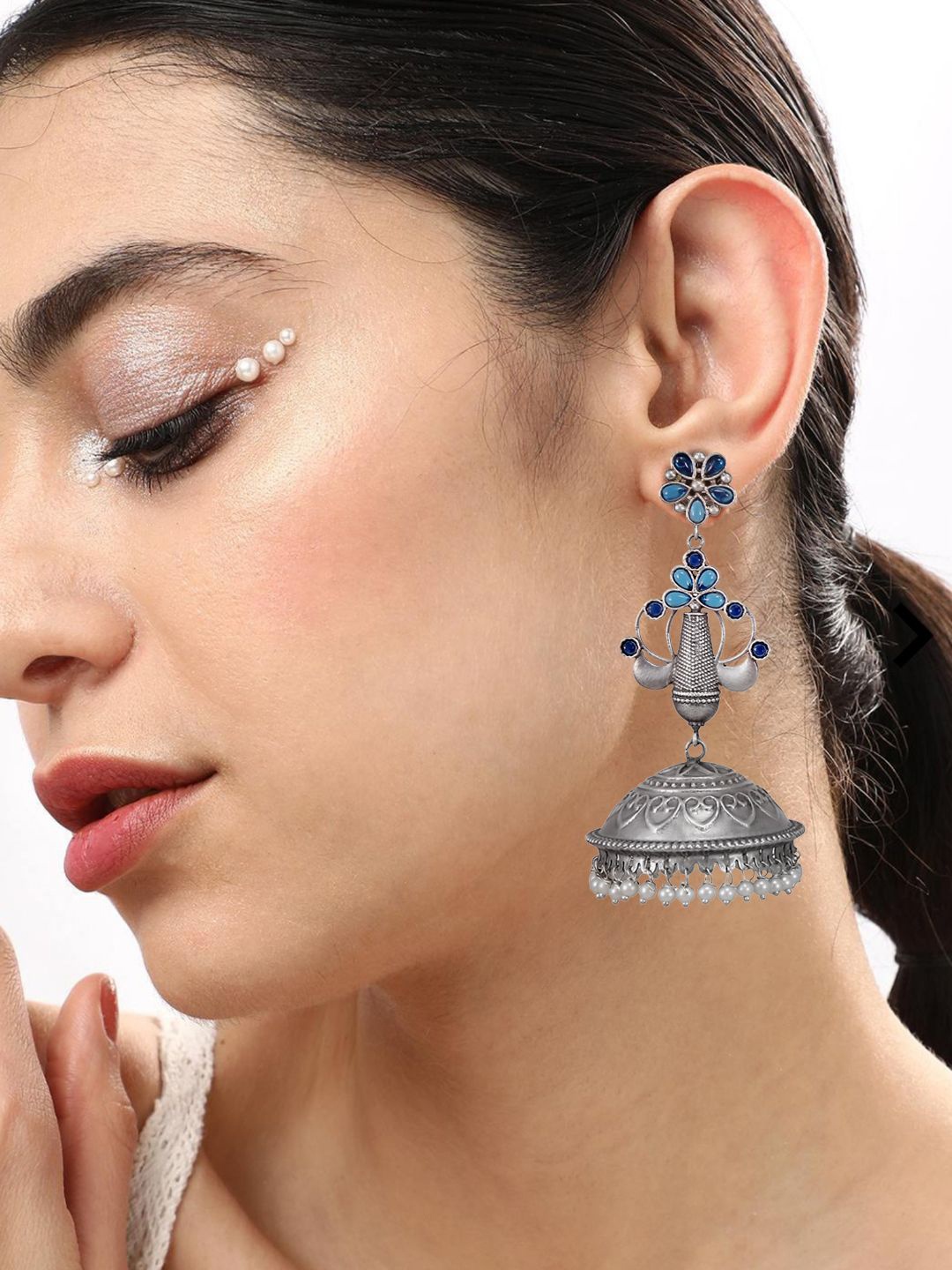 

Yinara Silver-Plated Oxidised Stone Studded & Beaded Dome Shaped Jhumkas