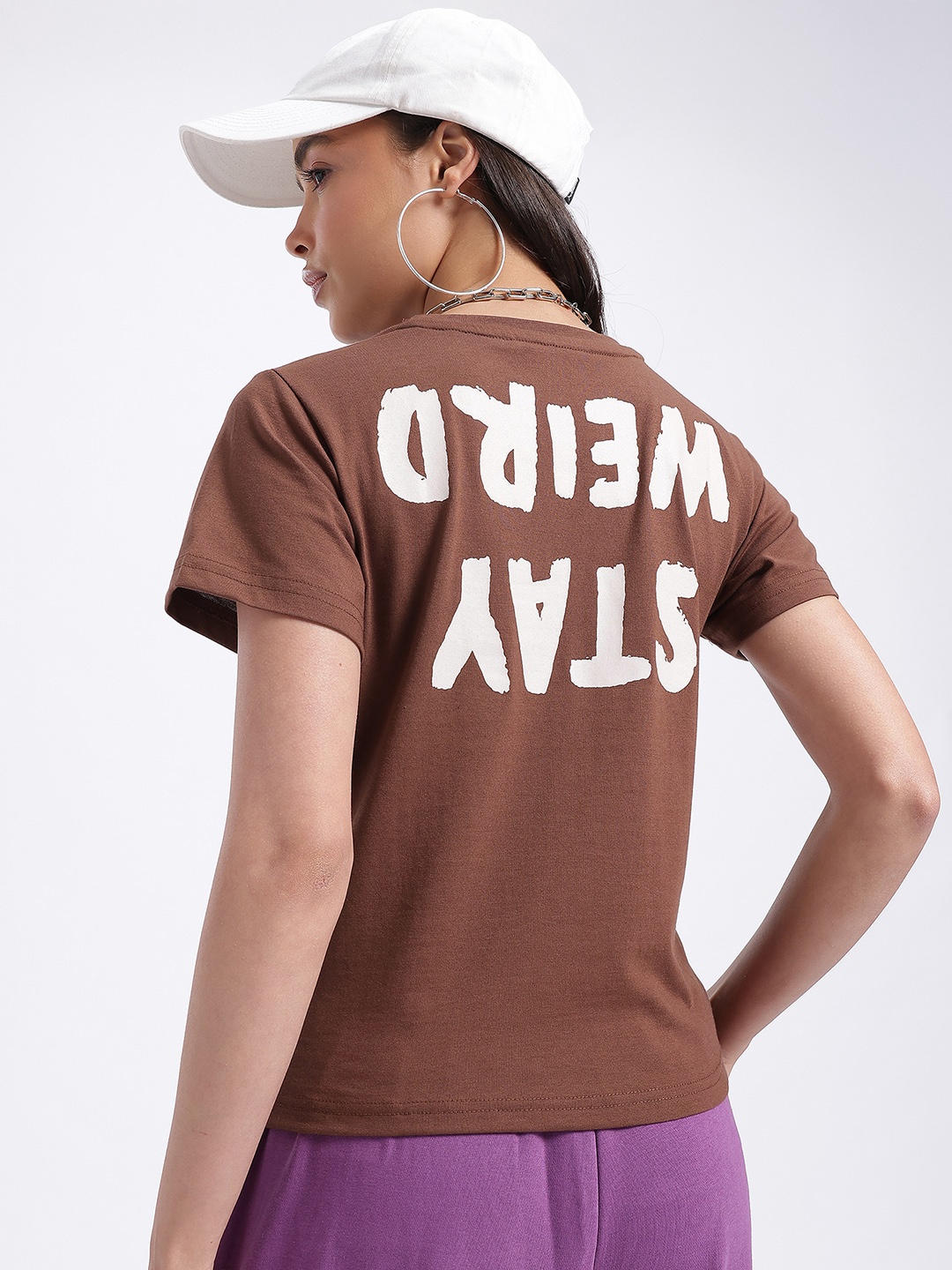 

glitchez Quirky Chronicles Typo Print T-shirt, Brown