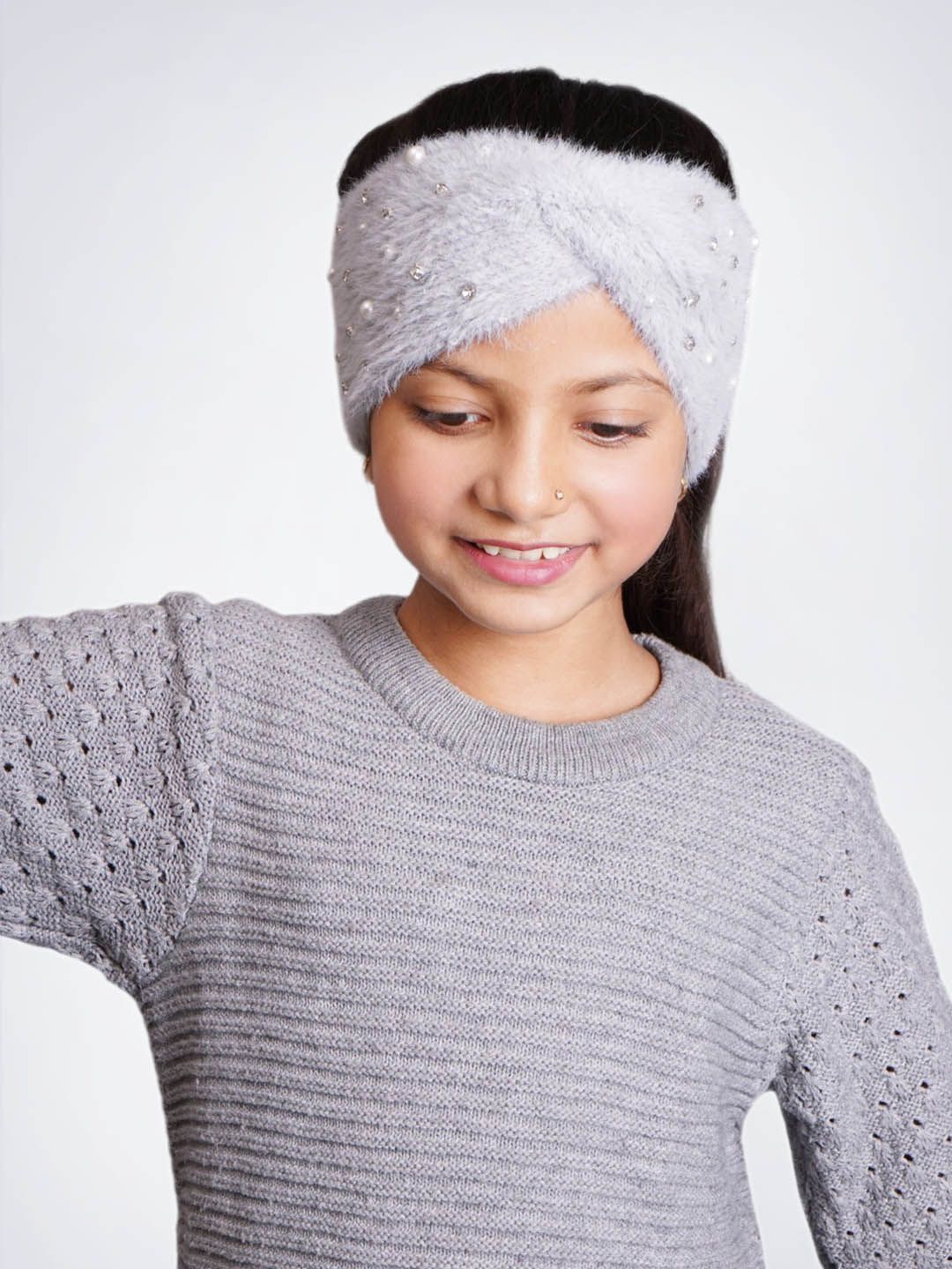 

Bharatasya Girls Woolen Embellished Headband, Grey