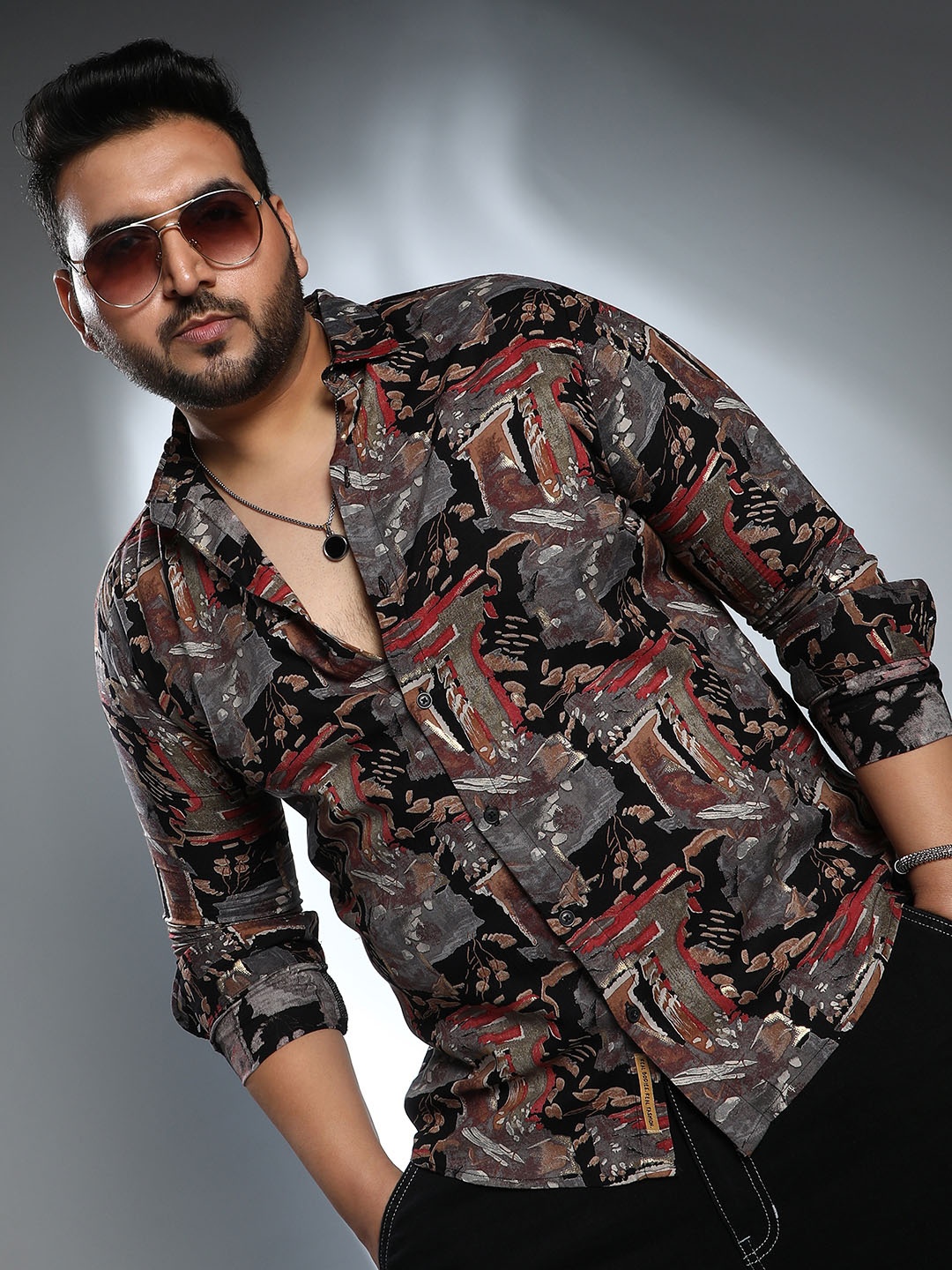 Instafab Plus Size Men Comfort Abstract Printed Casual Shirt, Black