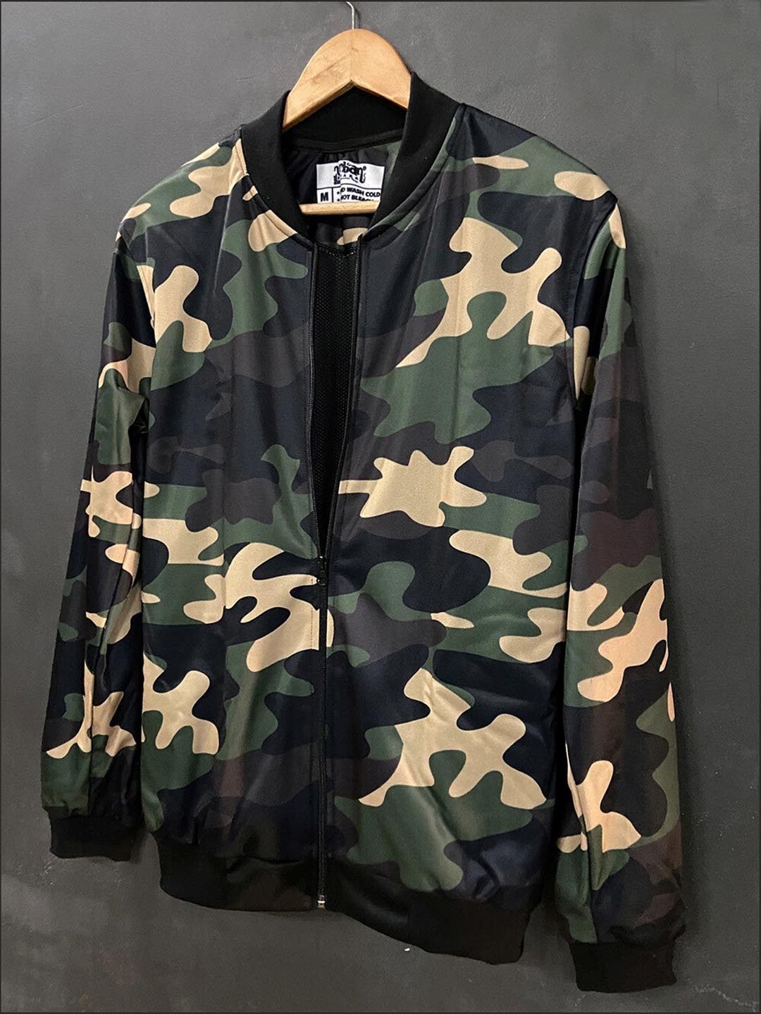 

URBAN PITARA Men Camouflage Lightweight Outdoor Bomber with Patchwork Jacket, Green