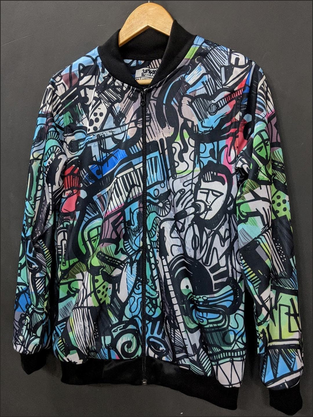 

URBAN PITARA Men Lightweight Outdoor Bomber Jacket, Multi