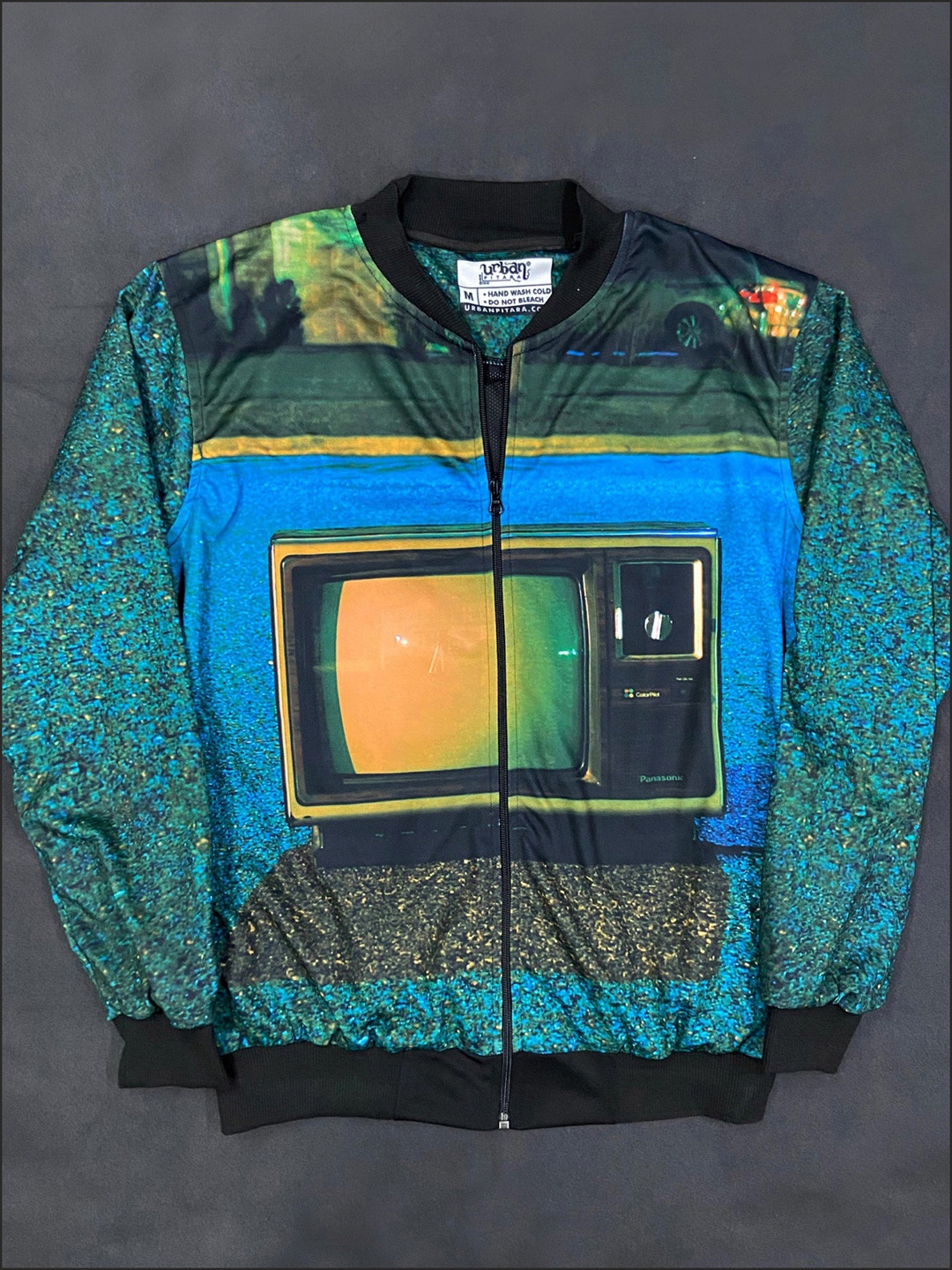 URBAN PITARA Men Lightweight Outdoor Bomber with Patchwork Jacket, Multi