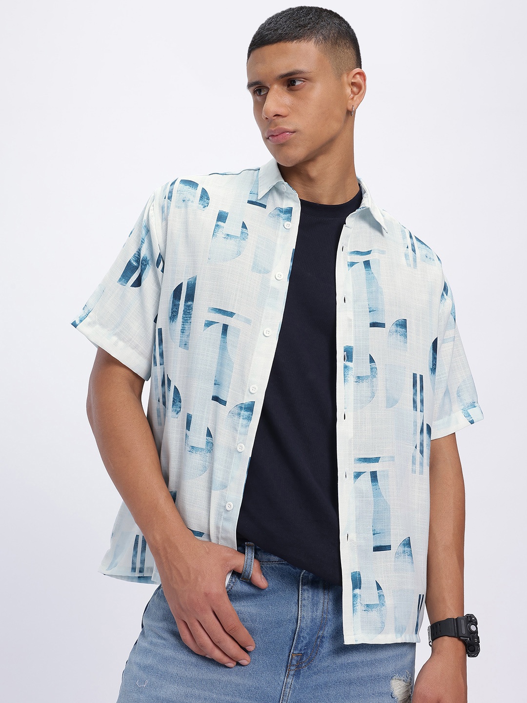 

glitchez Chillax Collection Printed Relaxed Fit Shirt, Off white