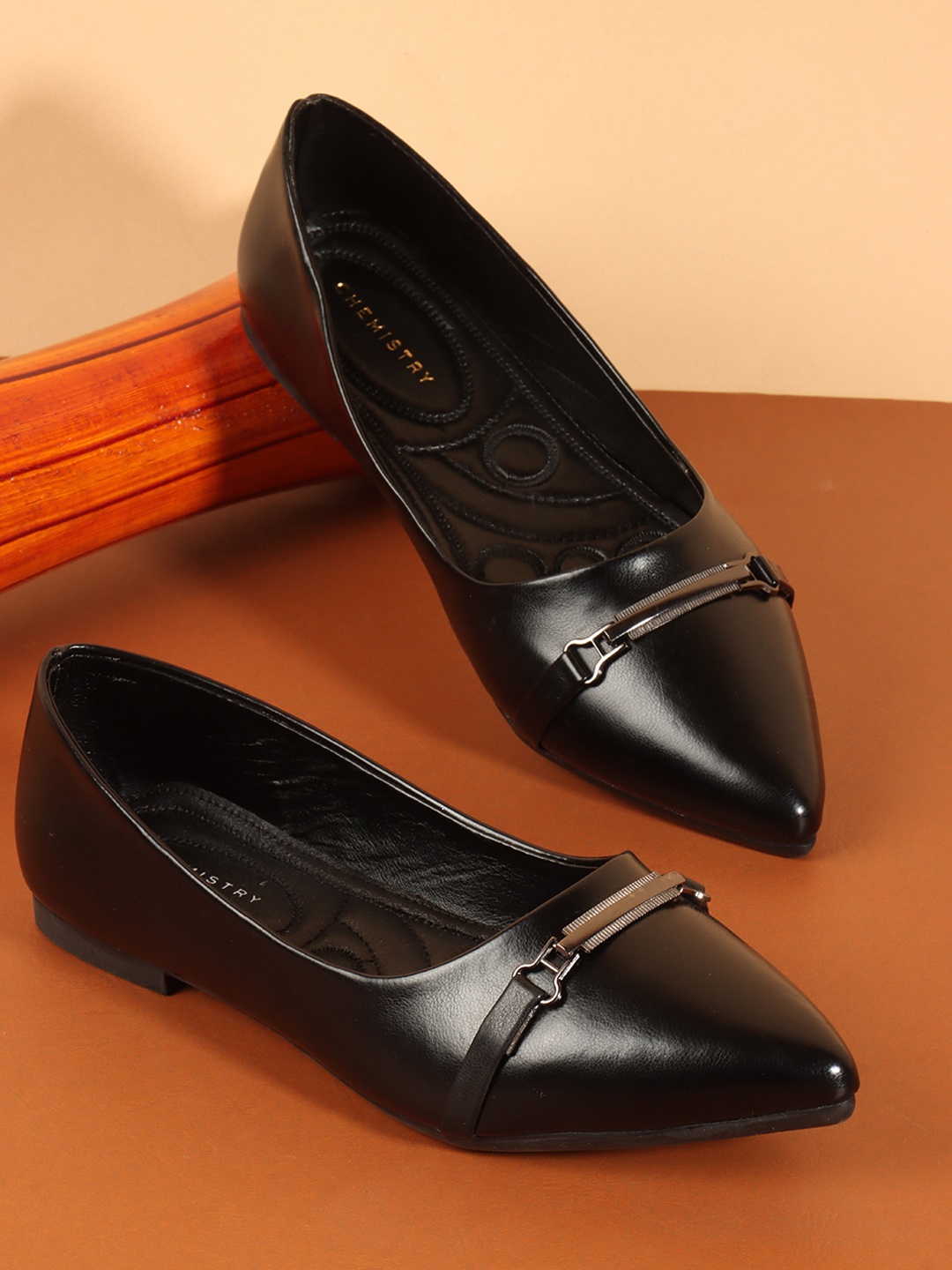 

Chemistry Women Embellished Ballerinas with Buckles Flats, Black
