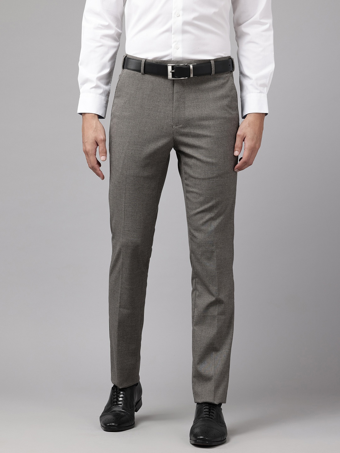 

Park Avenue Men Slim Fit Trousers, Grey