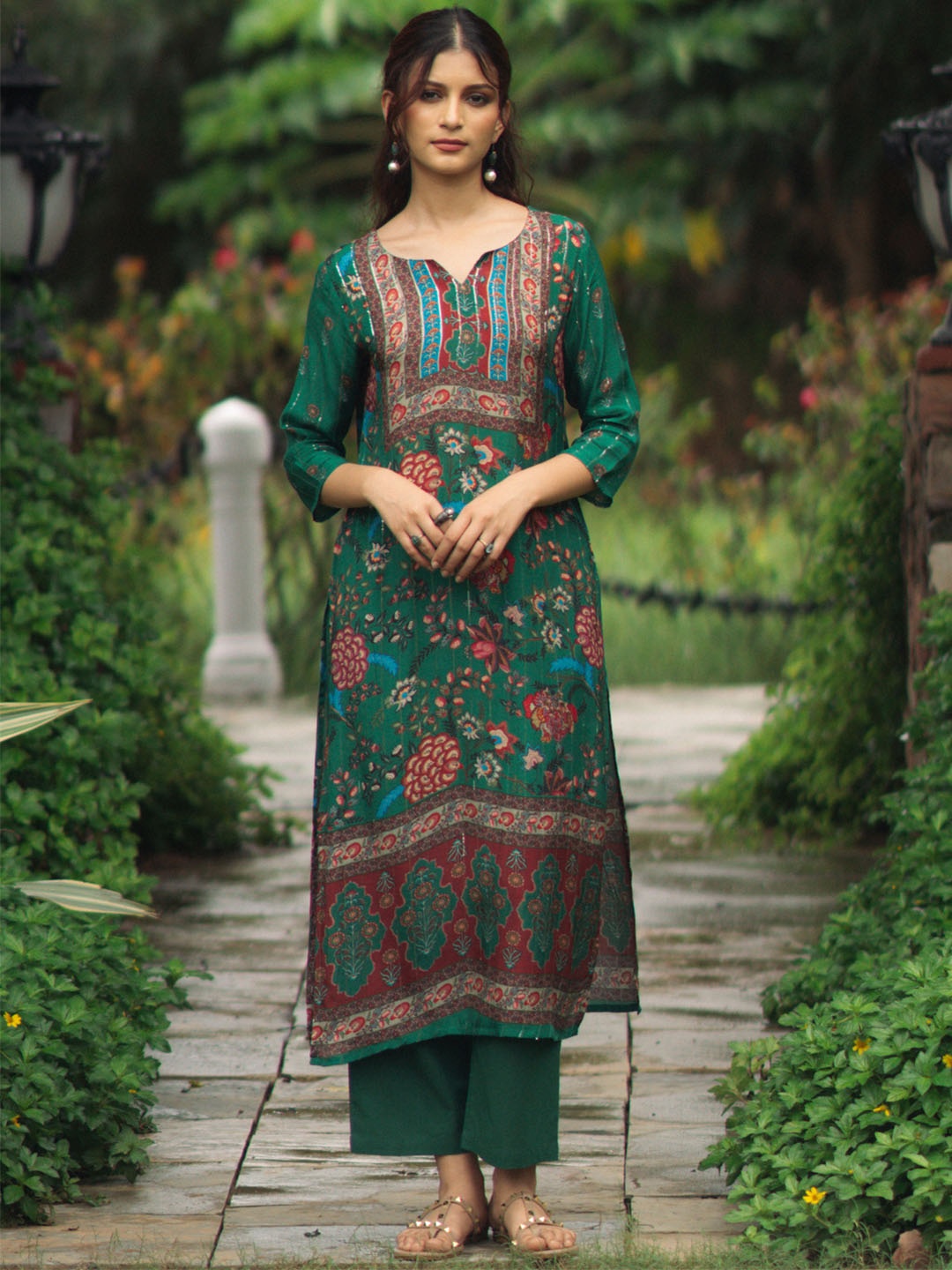 

Anayna Floral Printed Notch Neck Straight Kurta With Palazzos, Green