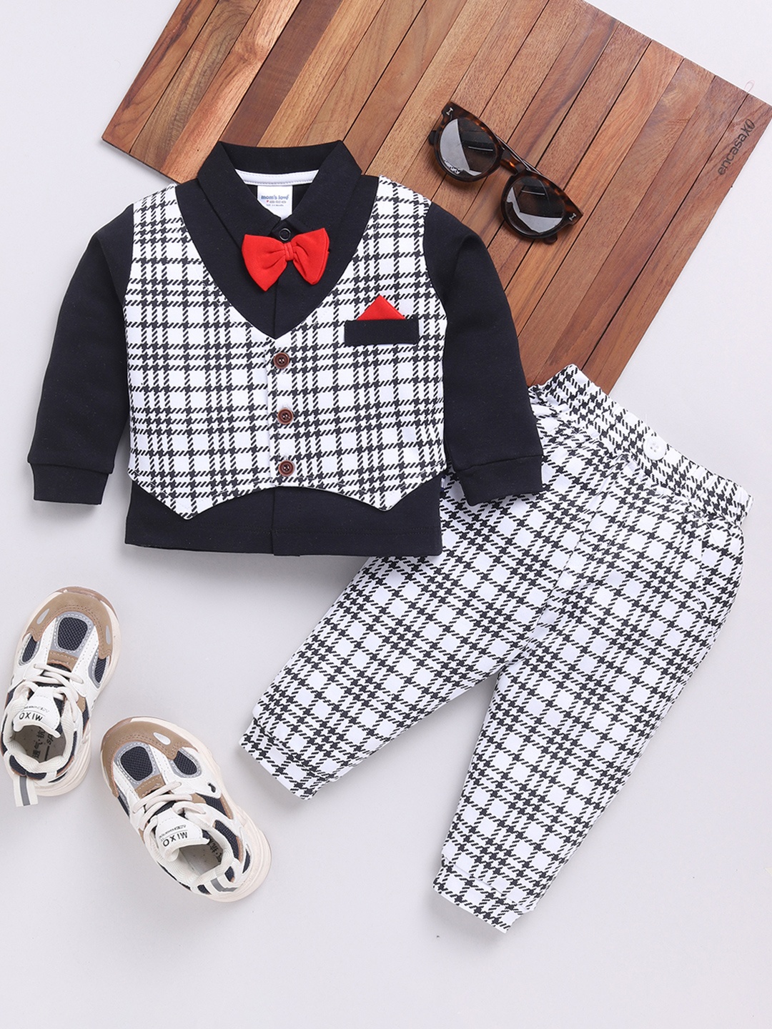 

Moms Love Infant Boys Checked Pure Cotton Shirt with Joggers, Black