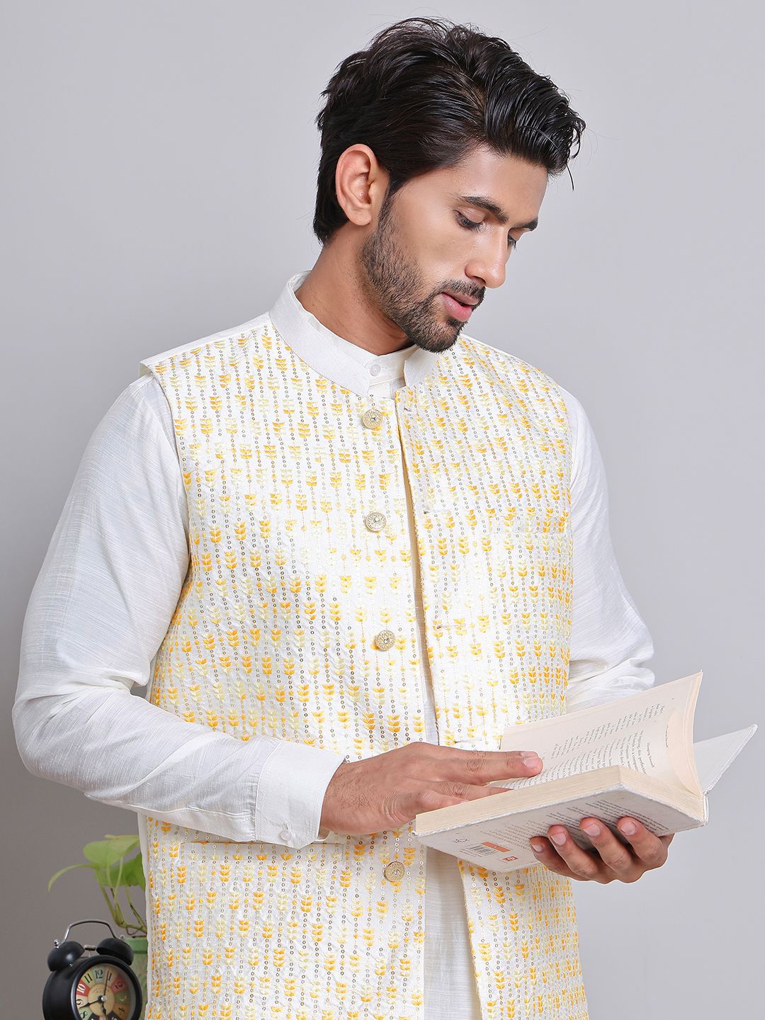 

Jompers Men Embroidered Woven Nehru Jacket, Yellow