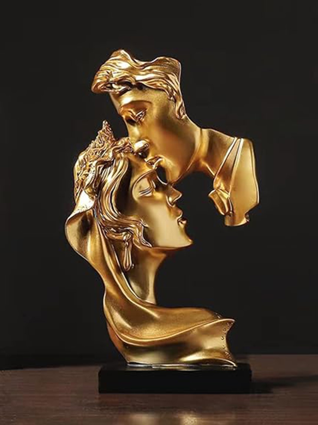 

SANKALAN CREATIONS Gold-Toned Couple Figurine Showpiece