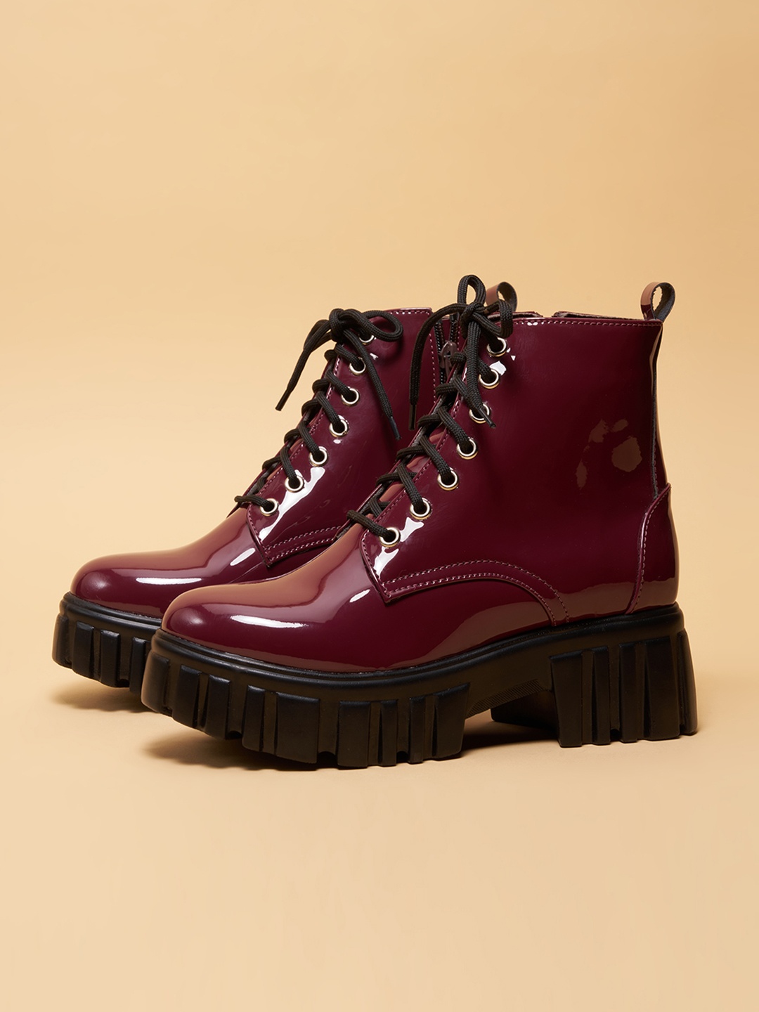 

ERIDANI Savanah Ankle Length Chunky Boots, Maroon