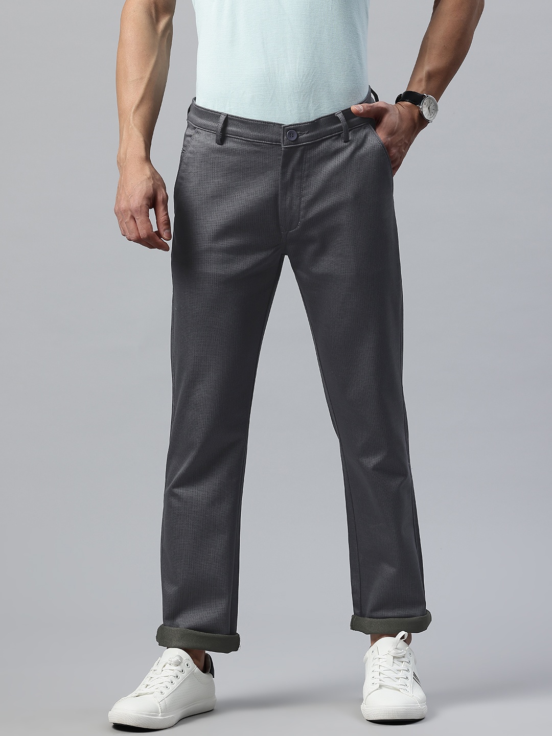 

Rodamo Men Textured Checked Relaxed Fit Chinos Trousers, Grey