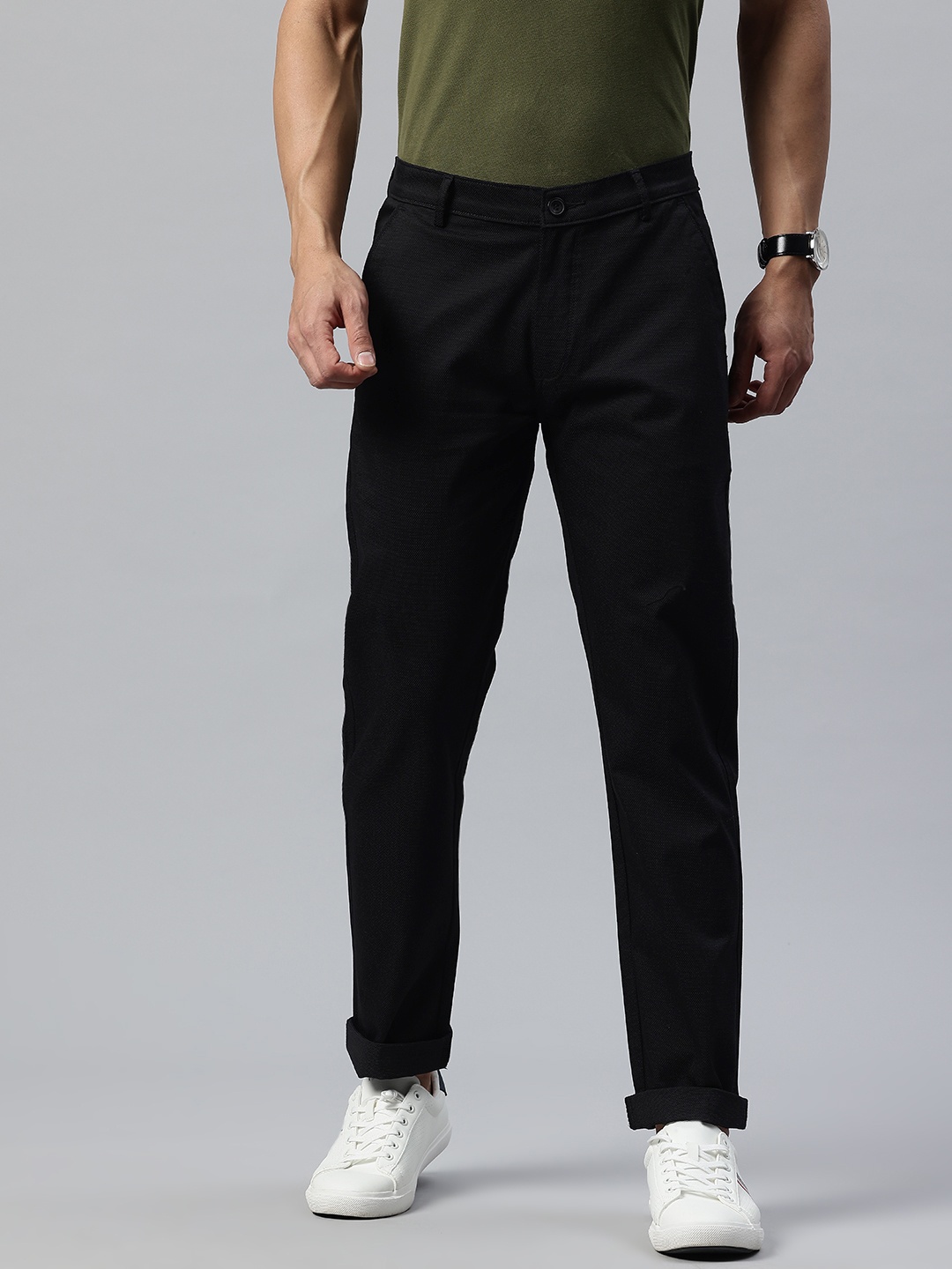 

Rodamo Men Textured Relaxed Chinos Trousers, Black