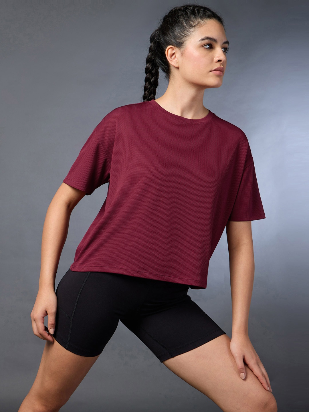 

CULT Women Moisture Wicking Solid Round Neck Boxy T-shirt, Maroon