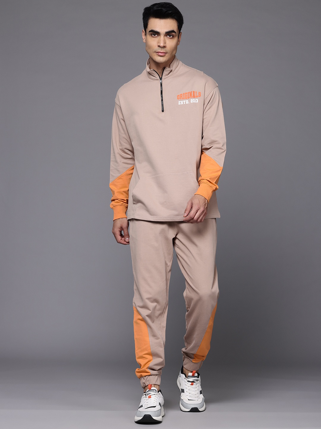 HRX by Hrithik Roshan Men Colourbocked Tracksuit, Beige