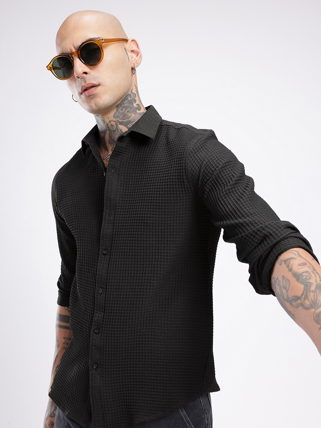 

glitchez Classic Vibe Self Checked Shirt, Black