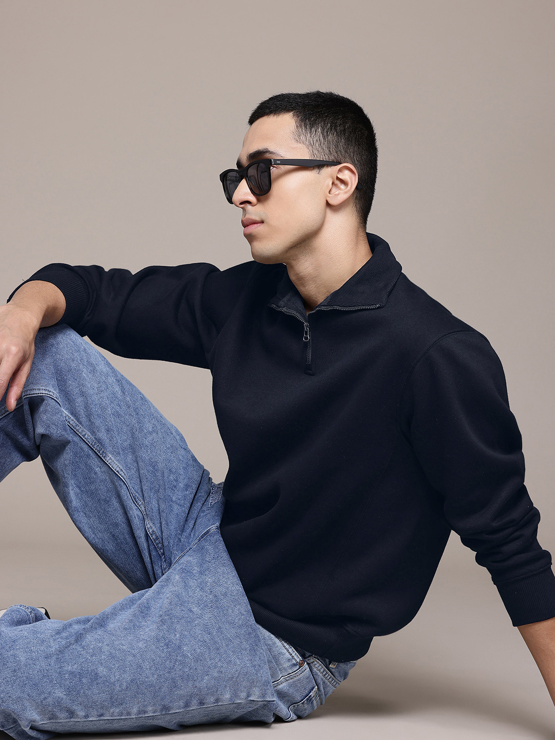 

The Roadster Lifestyle Co. Mock Collar Half Zipper Sweatshirt, Navy blue