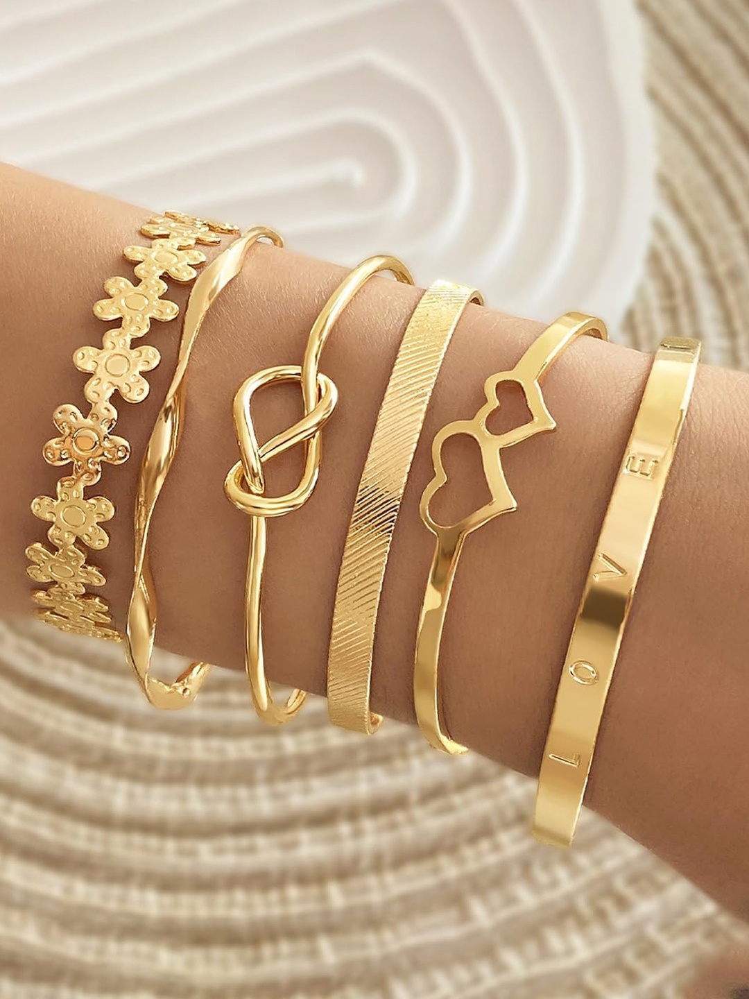 

Jewels Galaxy Set Of 6 Gold-Plated Cuff Bracelet