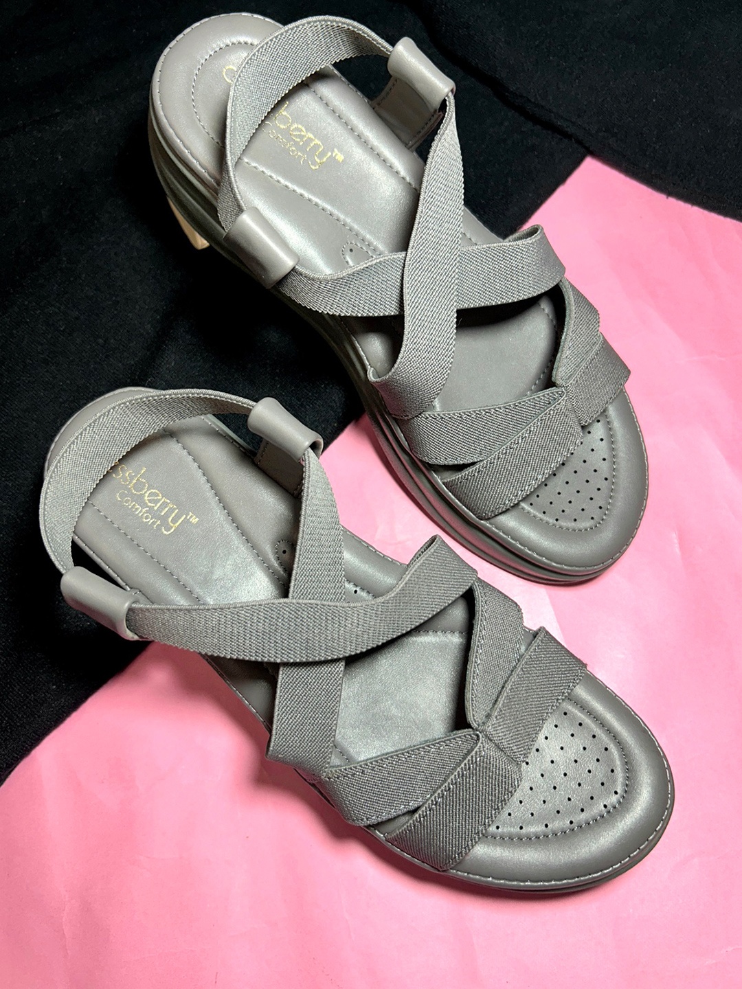 

DressBerry Women Open Toe Comfort Sandals, Grey
