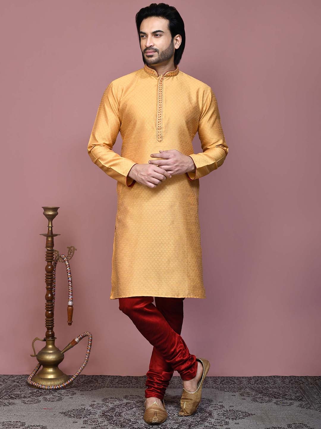 

RANAK Ethnic Motifs Woven Design Mandarin Collar Thread Work Regular Straight Kurta, Gold