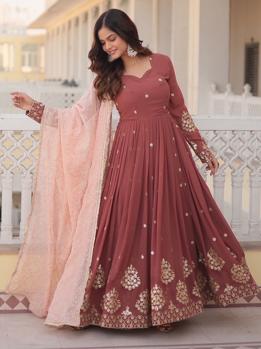 

Wedani Floral Embroidered Sweetheart Neck Sequinned Georgette Anarkali Kurta & Dupatta, Brown