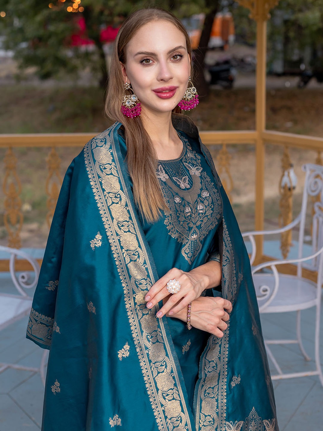 

BLACK SCISSOR Ethnic Motifs Woven Design Round Neck Straight Kurta With Trousers & Dupatta, Turquoise blue