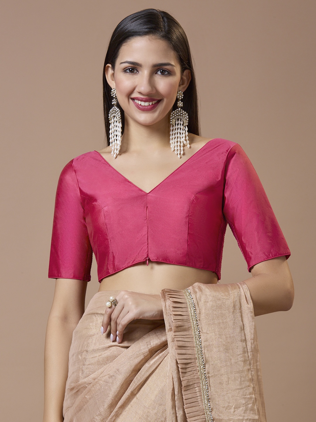 

SALWAR STUDIO SALWAR STUDIO Silk V-Neck Elbow-Length Sleeves Padded Saree Blouse, Pink
