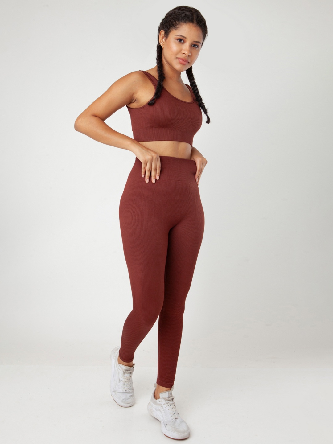 

THEFITTHEORY Women Theory Berry Bloom Seamless Ankle Length Tights, Maroon