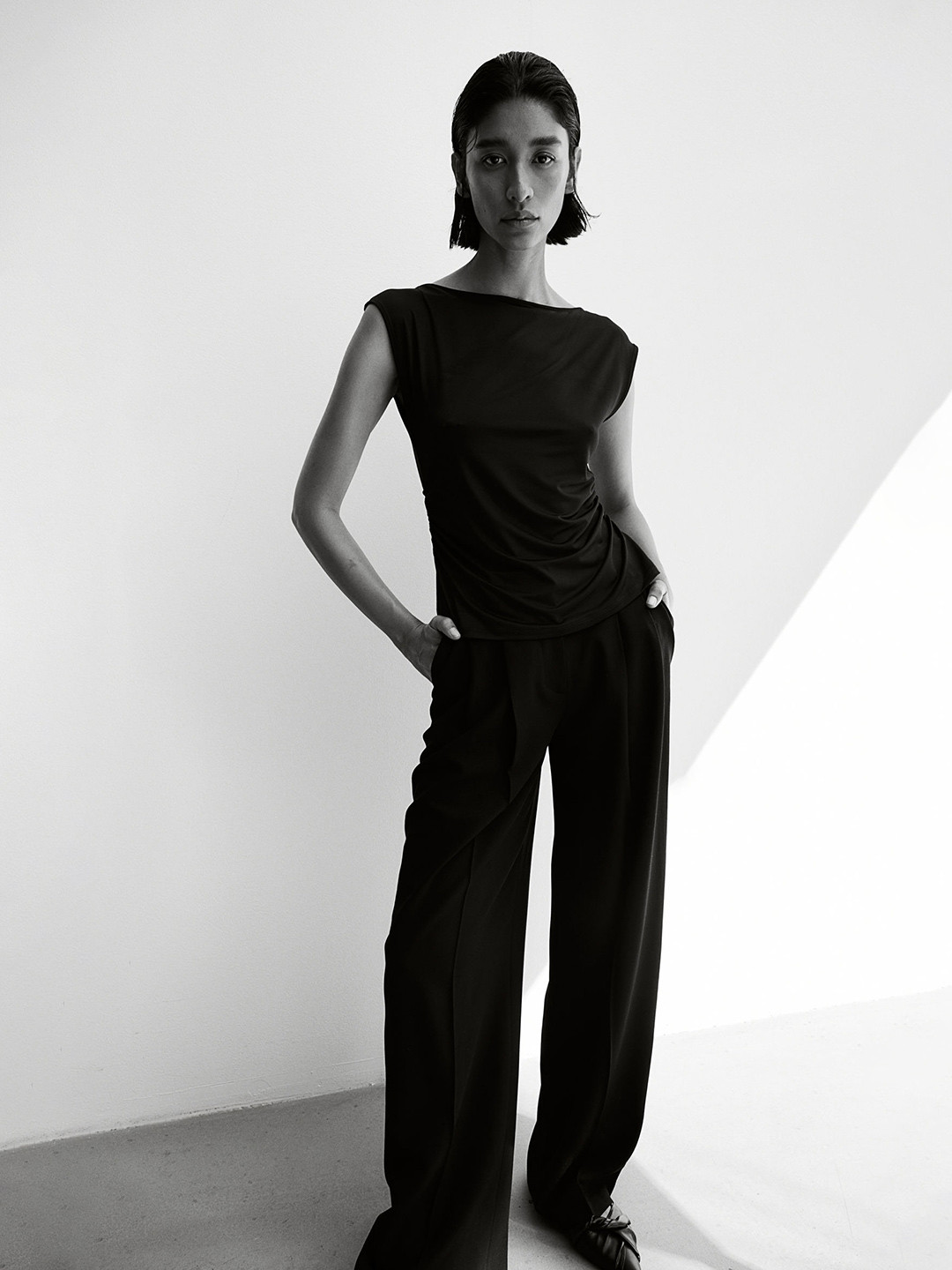 

H&M Boat-Neck Top, Black