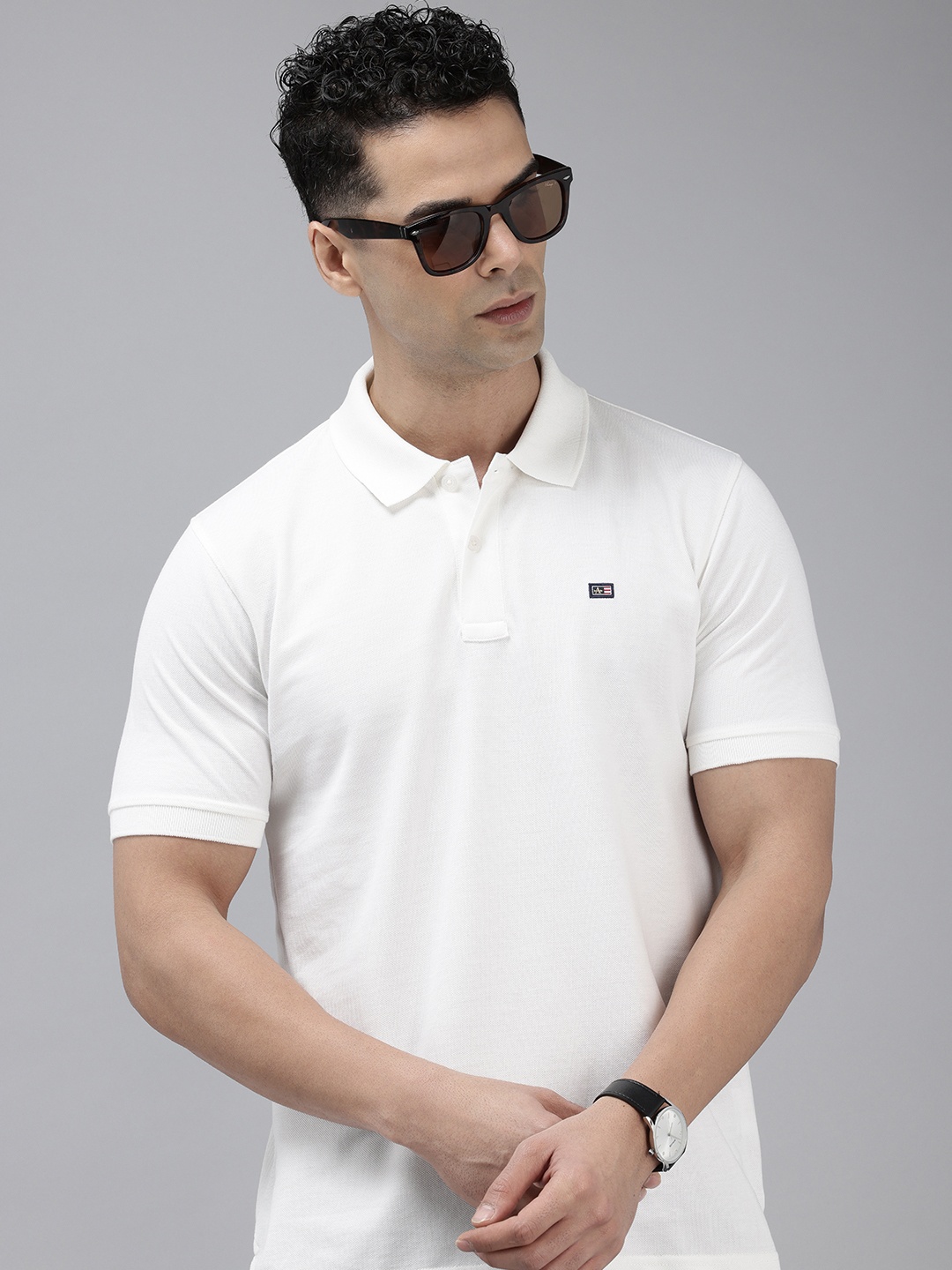 

Arrow Self-Design Polo Collar T-shirt, White