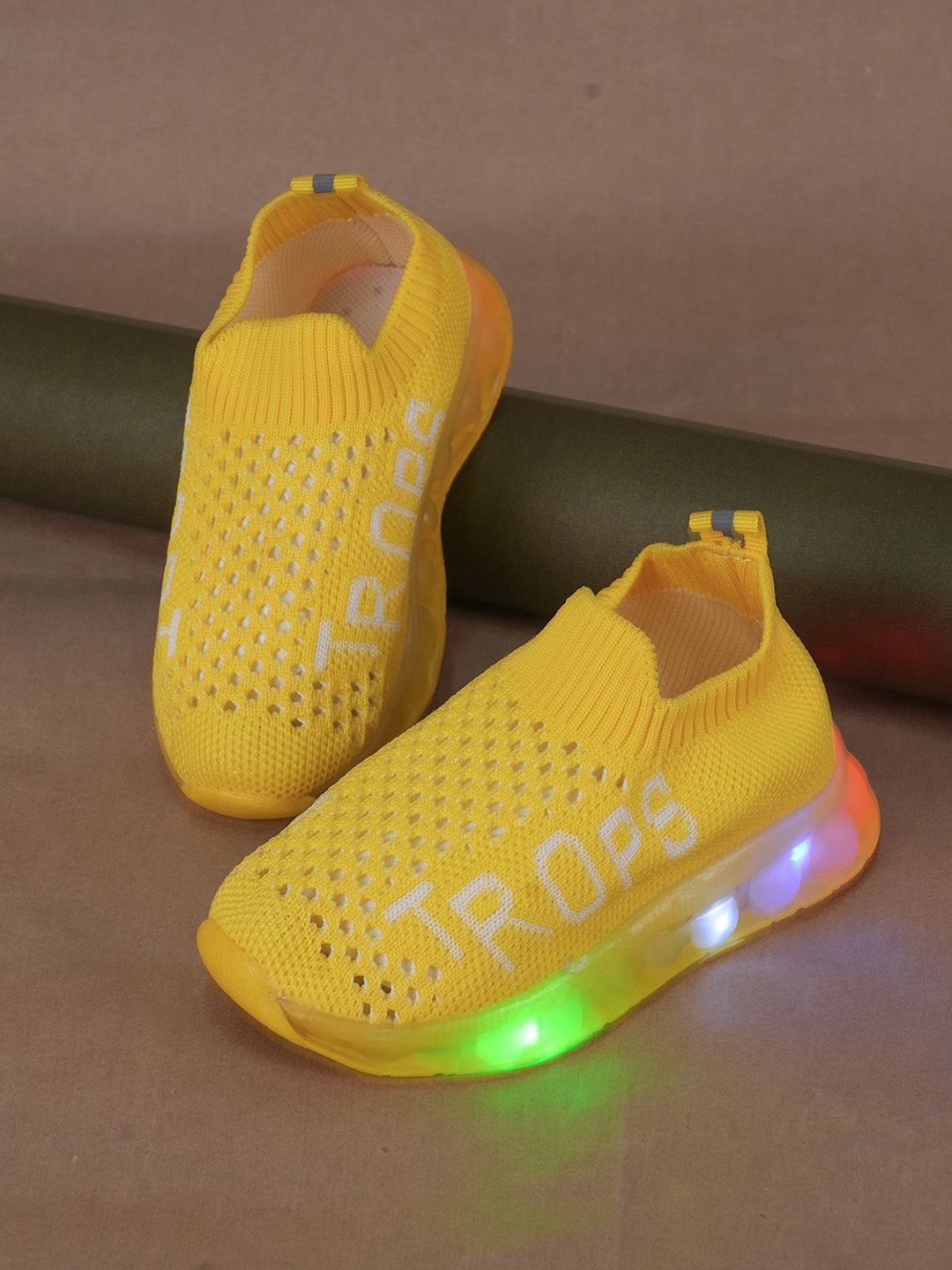

FEETWELL SHOES Unisex Kids LED Slip On Sneakers, Yellow