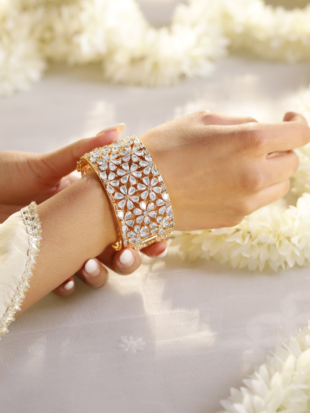 

Rubans 22K Gold-Plated AAA Cubic Zirconia Studded Handcrafted Openable Bangle Bracelet