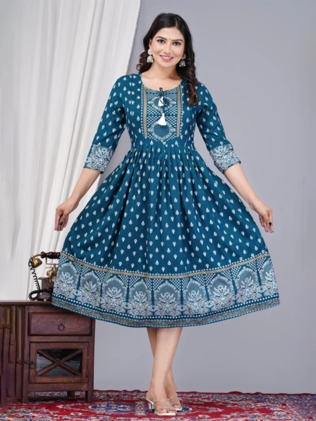 

Vorcia Febtex Women Floral Printed Anarkali Kurti, Teal