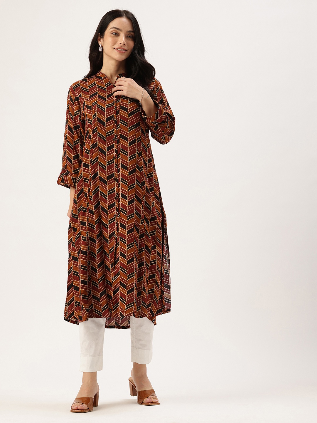 

AMUKTI Geometric Printed A Line Kurta, Red