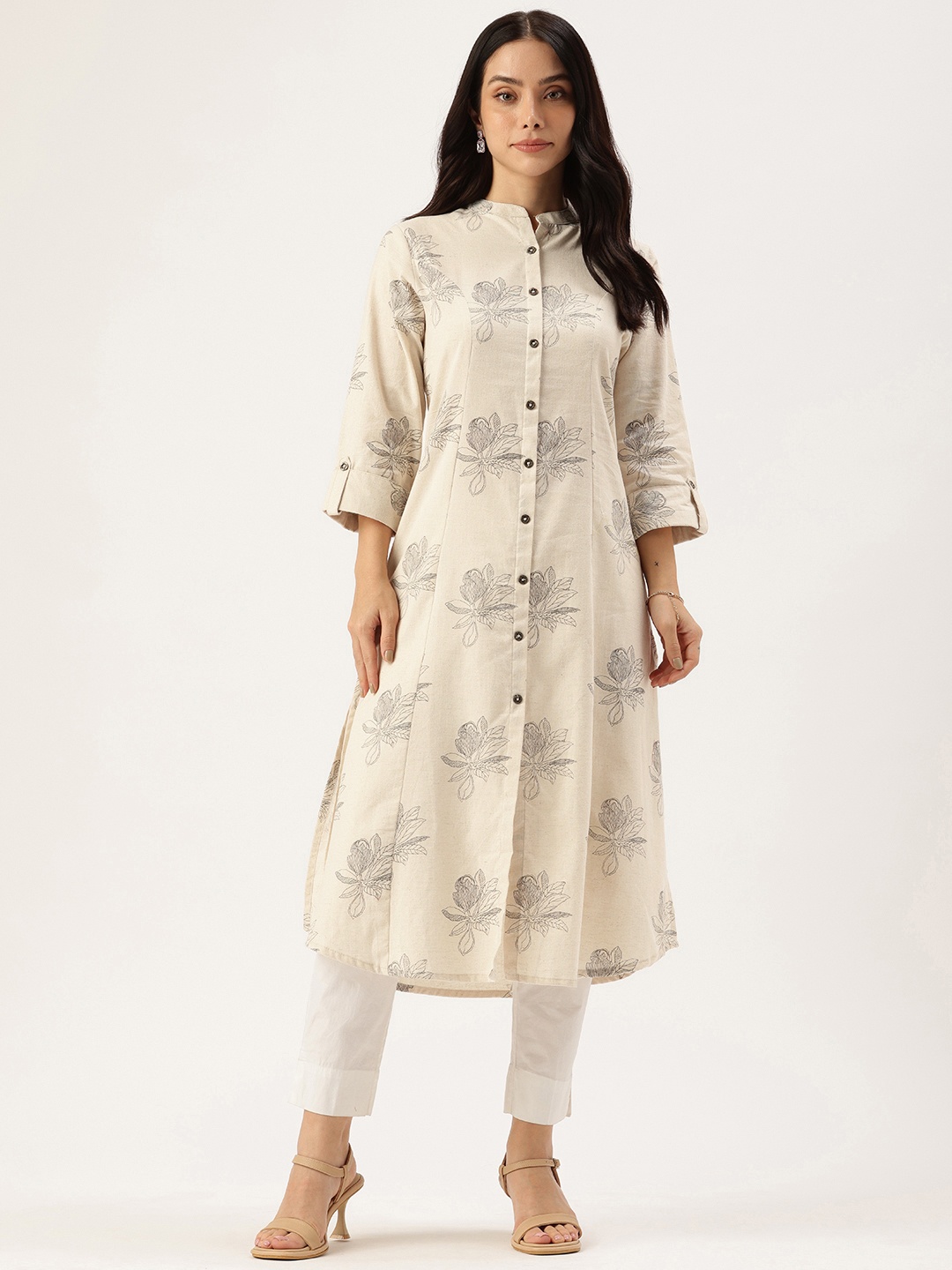 

AMUKTI Floral Printed Pure Cotton A Line Kurta Kurta, Beige