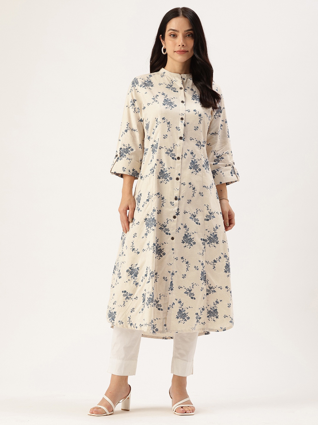 

AMUKTI Floral Printed Pure Cotton A Line Kurta Kurta, Beige