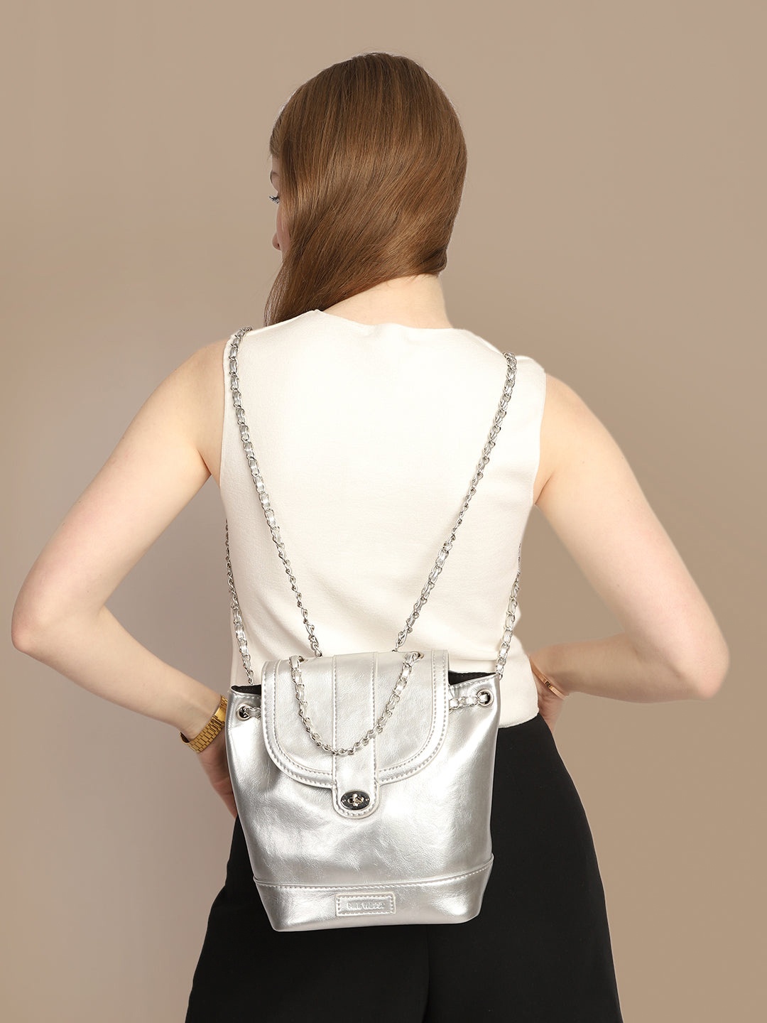 

MINI WESST Women Solid Structured Shoulder Bag, Grey