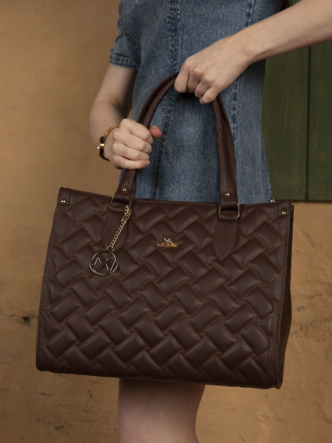 

MINI WESST Women Textured Structured Shoulder Bag, Brown