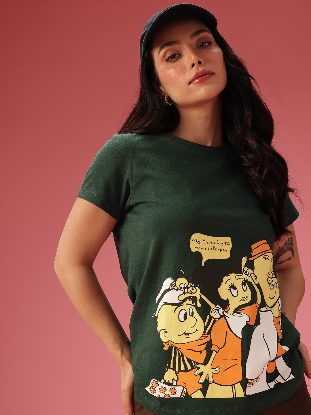 

DressBerry Graphic Printed T-shirt, Green