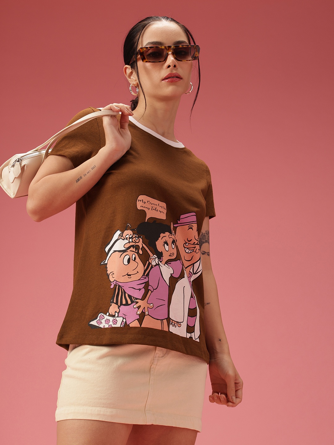 

DressBerry Graphic Printed T-shirt, Brown