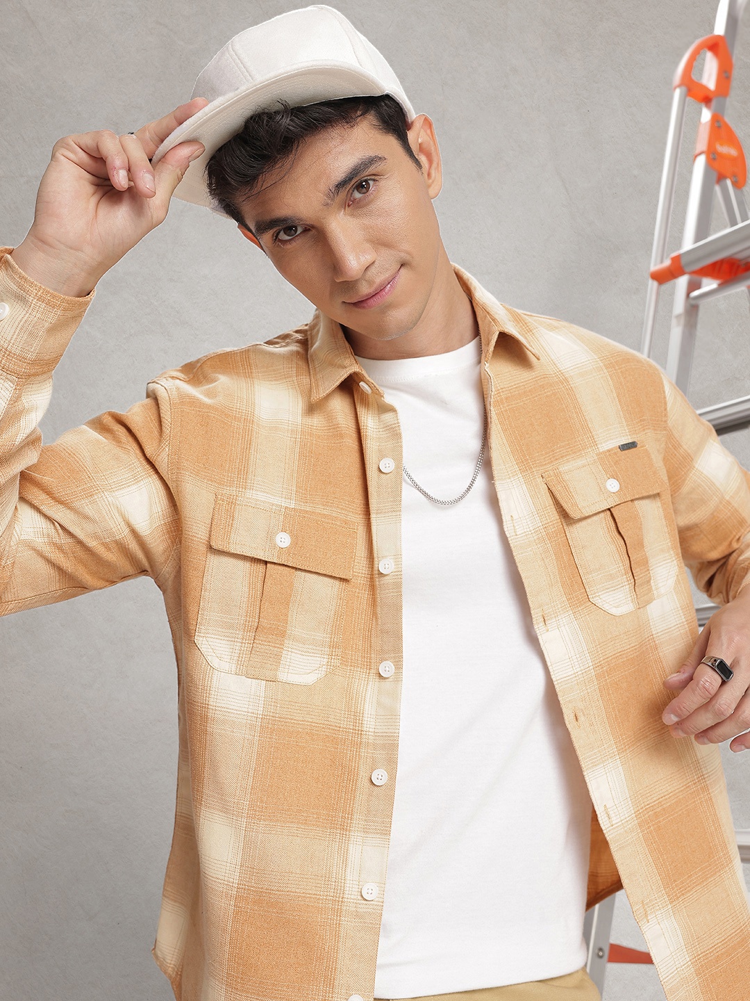 

WROGN Comfort Fit Checked Casual Shirt, Beige