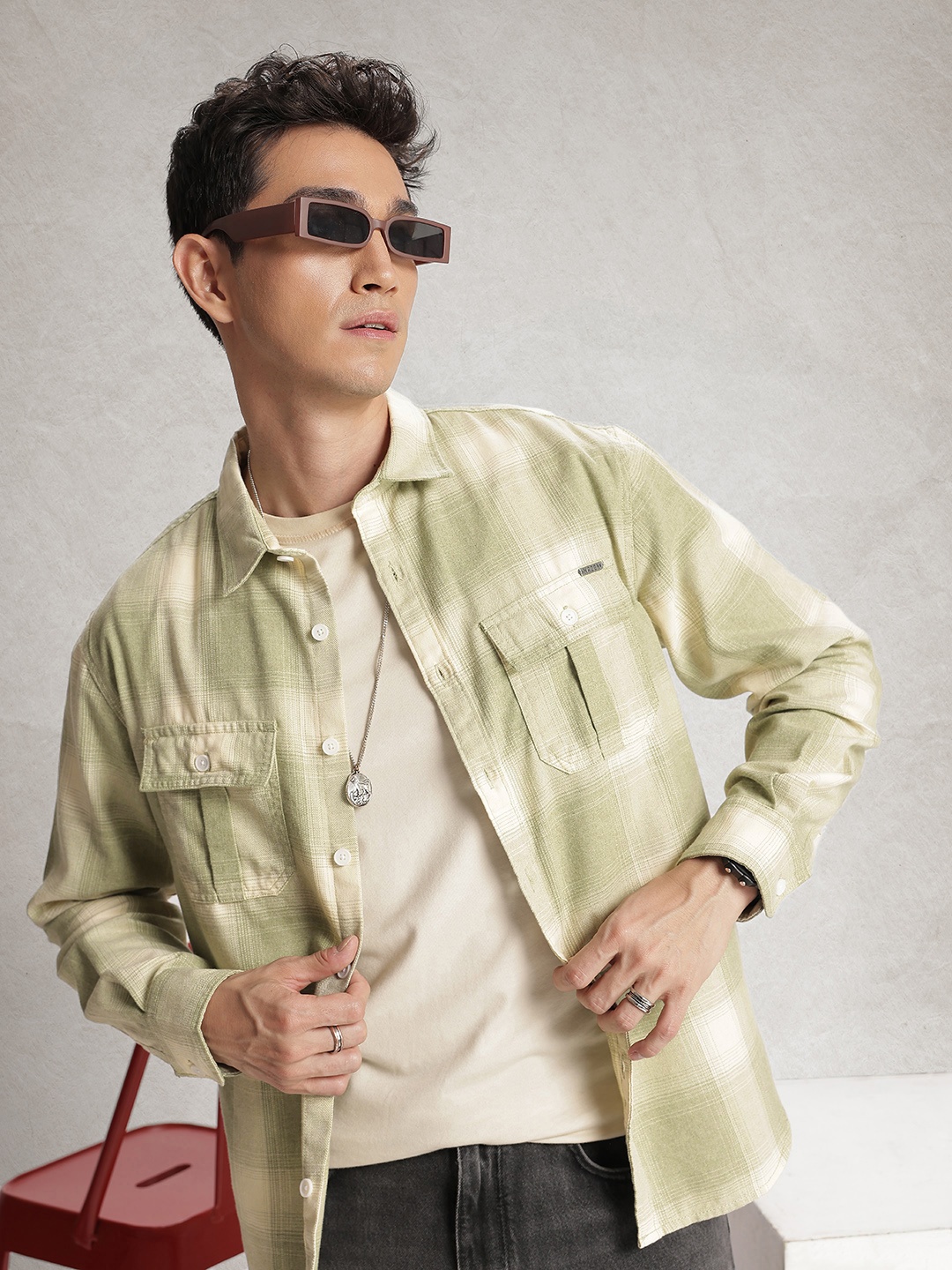 

WROGN Comfort Fit Checked Casual Shirt, Green