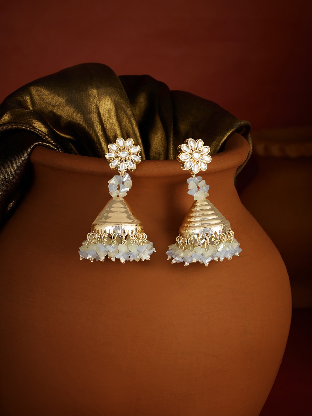 

Zaveri Pearls Gold-Plated Stone Studded Dome Shaped Jhumkas