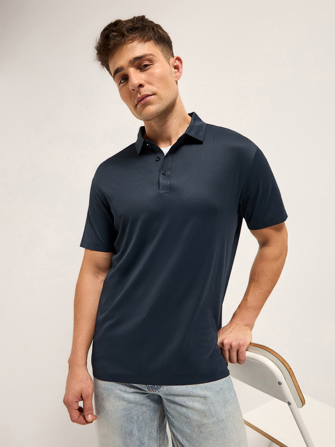 

THE BEAR HOUSE Men Solid Polo Collar Slim Fit T-shirt, Navy blue