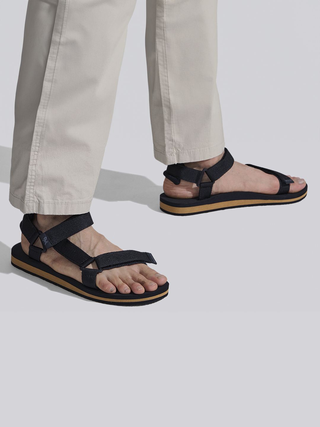 

NEEMANS Men Comfort Sandals, Black