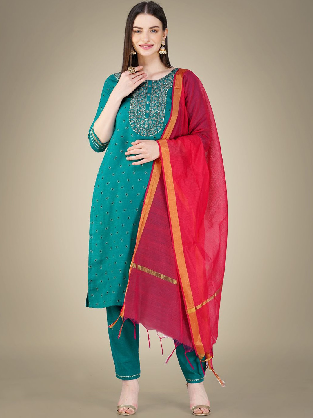 

BERISTON Paisley Embroidered Regular Thread Work Straight Kurta with Trousers & Dupatta, Teal