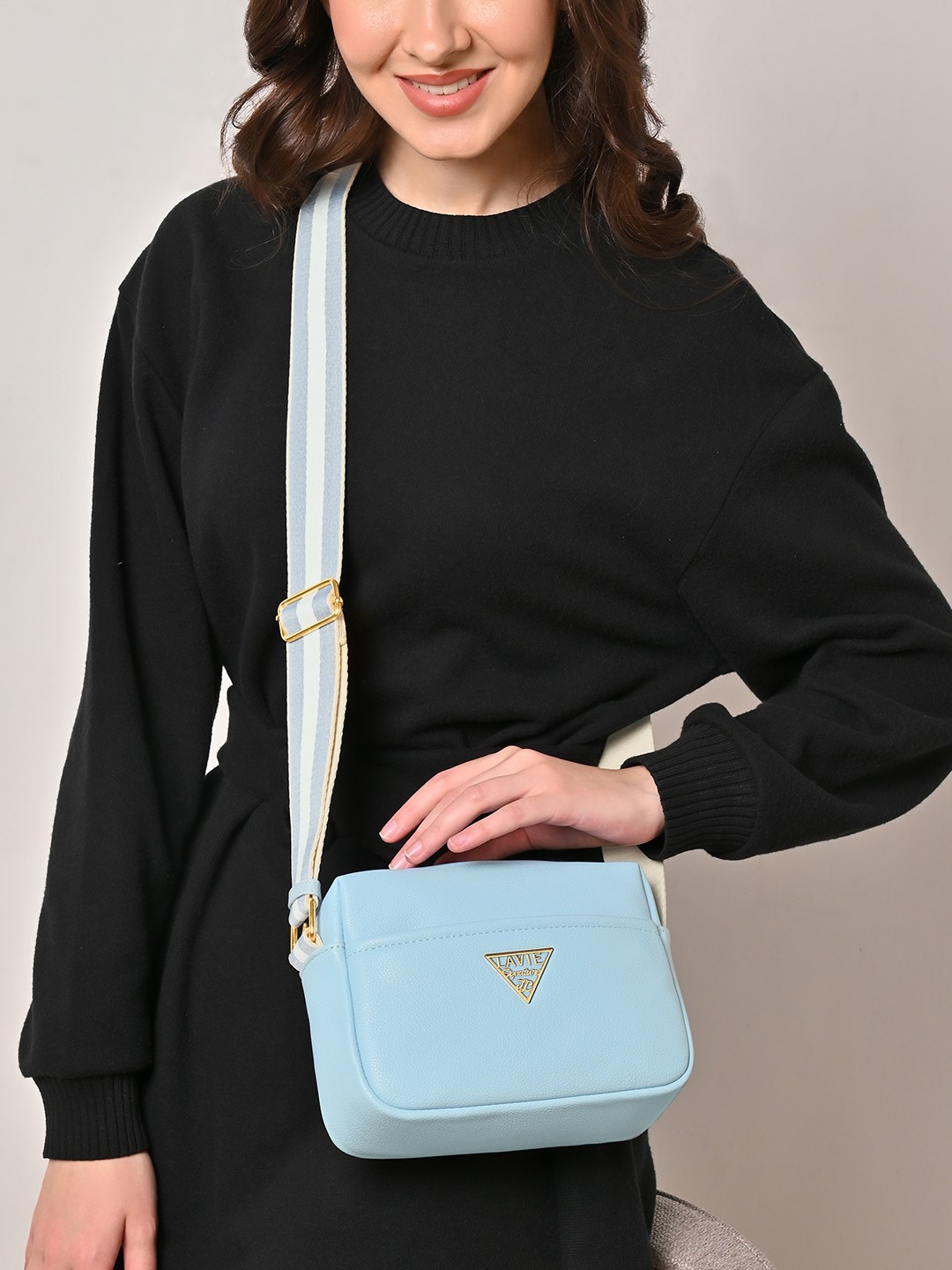 

LAVIE Signature Women Alabama Sling Handbag, Blue